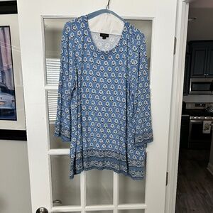 J.JILL WEAREVER TOP XL SHADES OF BLUE